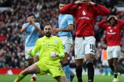 世界杯下注-曼联2-0曼城核心结论：弃将重生+战术爆破！卡里克征服曼联球迷？