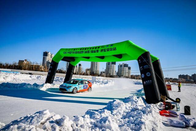 2026中国汽车场地越野（冰雪）锦标赛在呼伦贝尔举行