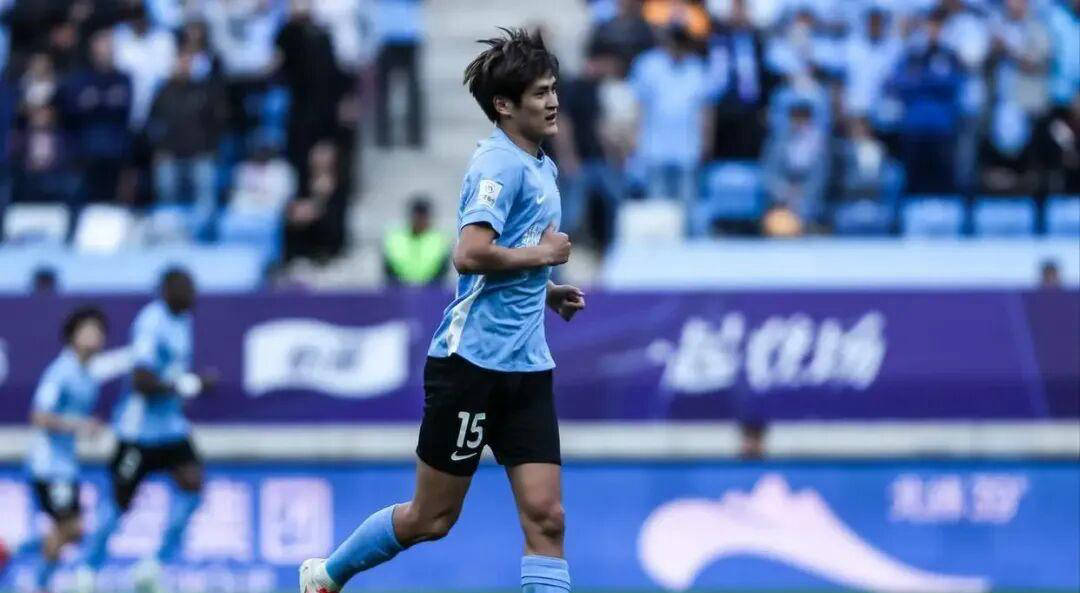 刘祝润的离开对大连英博边路进攻造成重大影响，失去了关键爆点