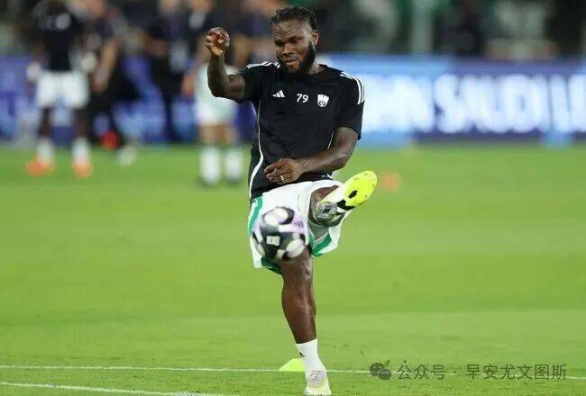 恩内斯里的转会板上钉钉？意大利天空体育：摩洛哥人还未同意加盟！