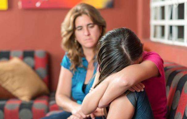 青春期孩子开始和父母有隔离感，想要避免的话，可以尝试这些方法