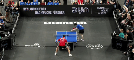 一场3-0！樊振东打败奥恰洛夫，德国杯决赛：萨尔布吕肯1-0领先